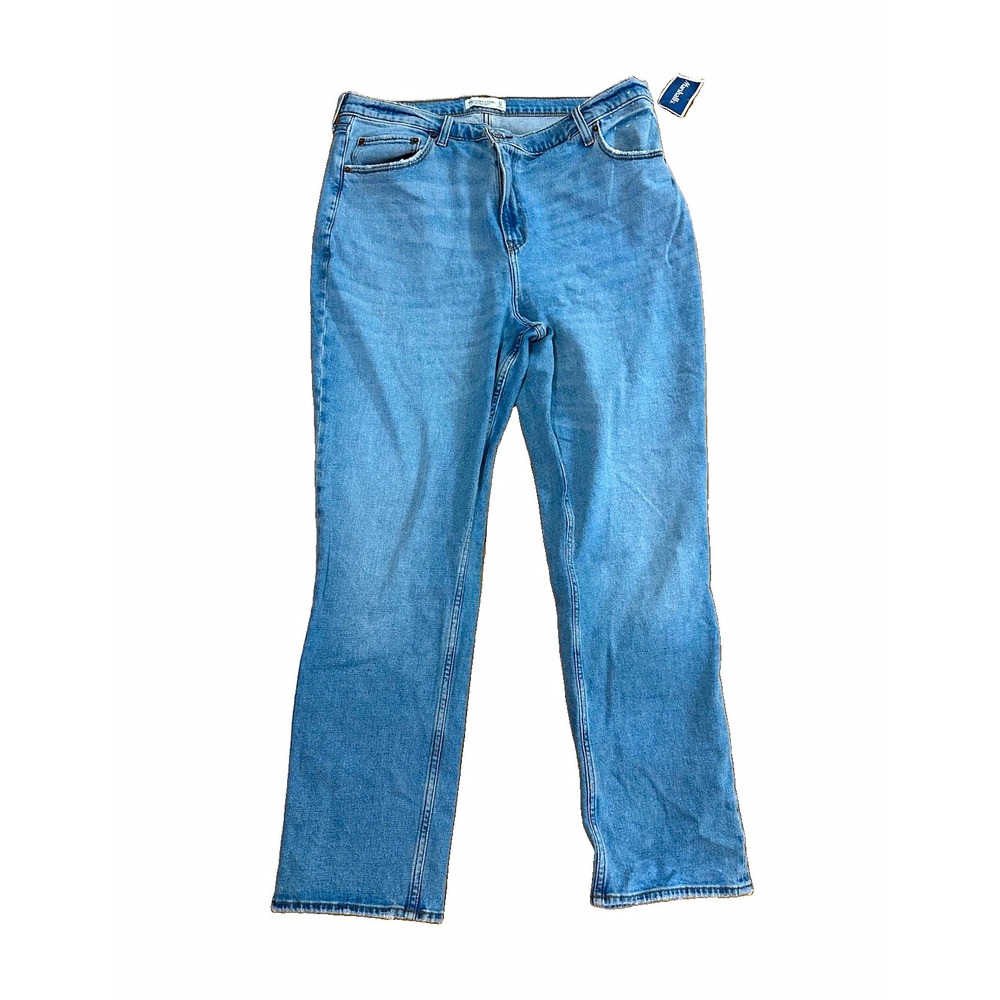 Abercrombie & Fitch Women's Slim Straight High Rise Light Wash Jeans size 18 NWT